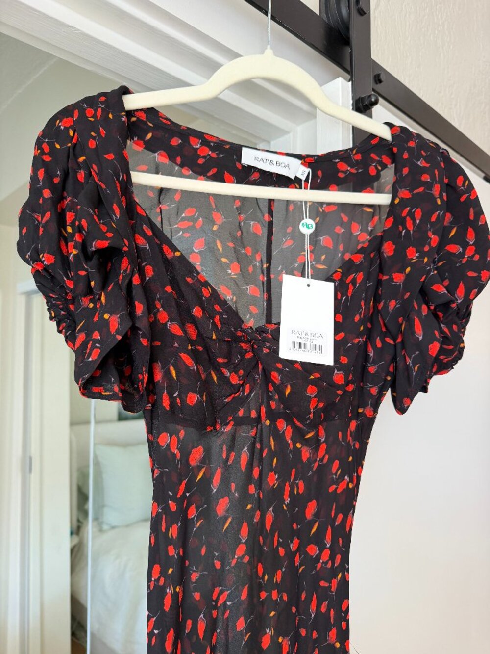 MAGNOLIA FLORAL DRESS - Picture 4 of 6